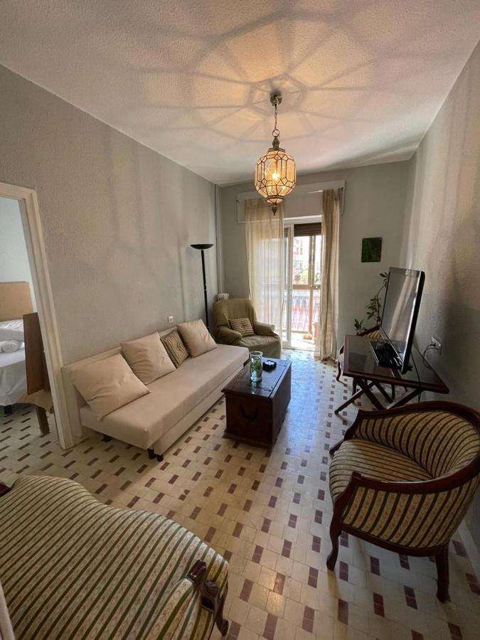 Apartamento Centro กรานาดา ภายนอก รูปภาพ